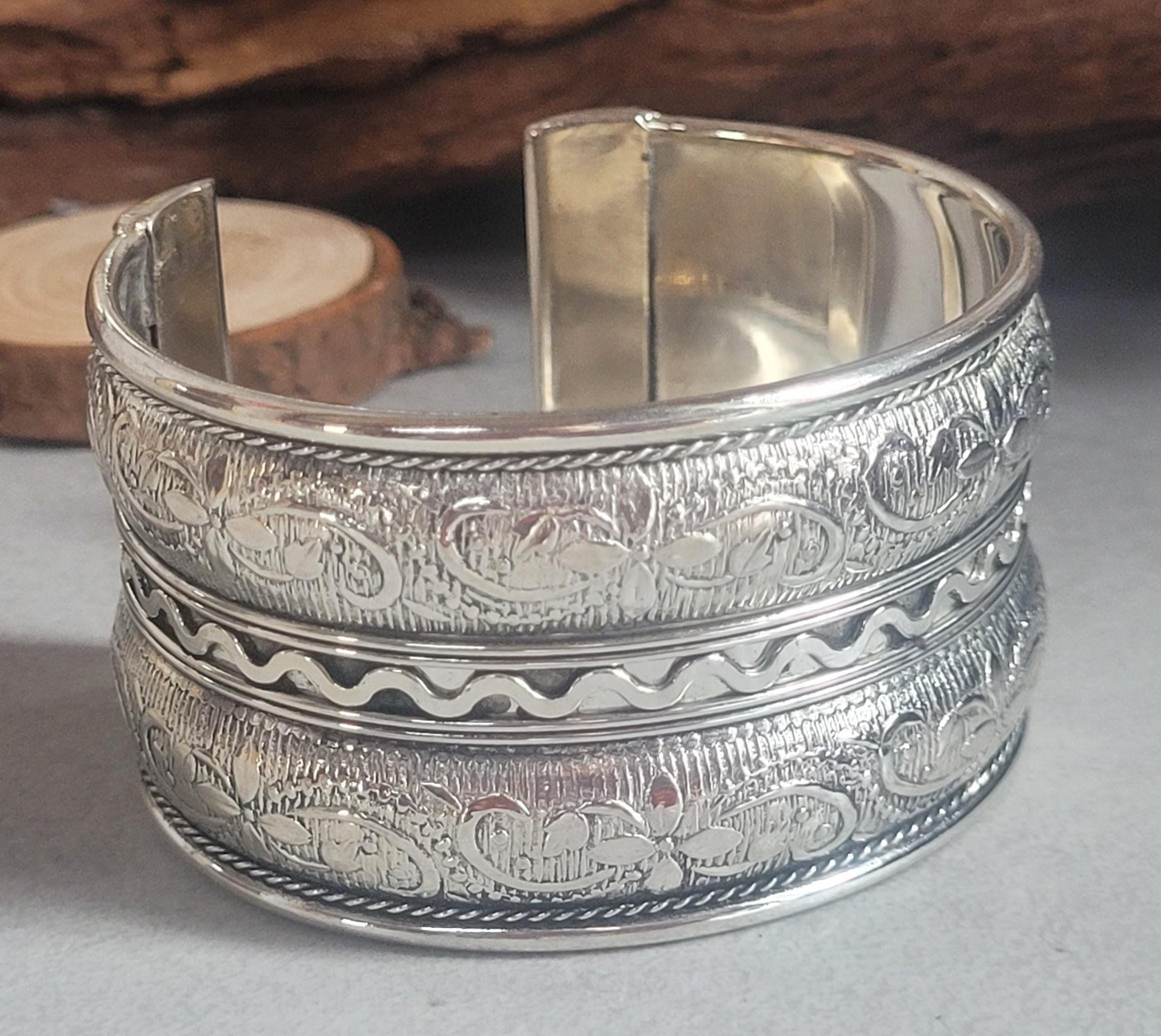 Silver plated Cuff bracelet / Bangle jewelry / Gift idea