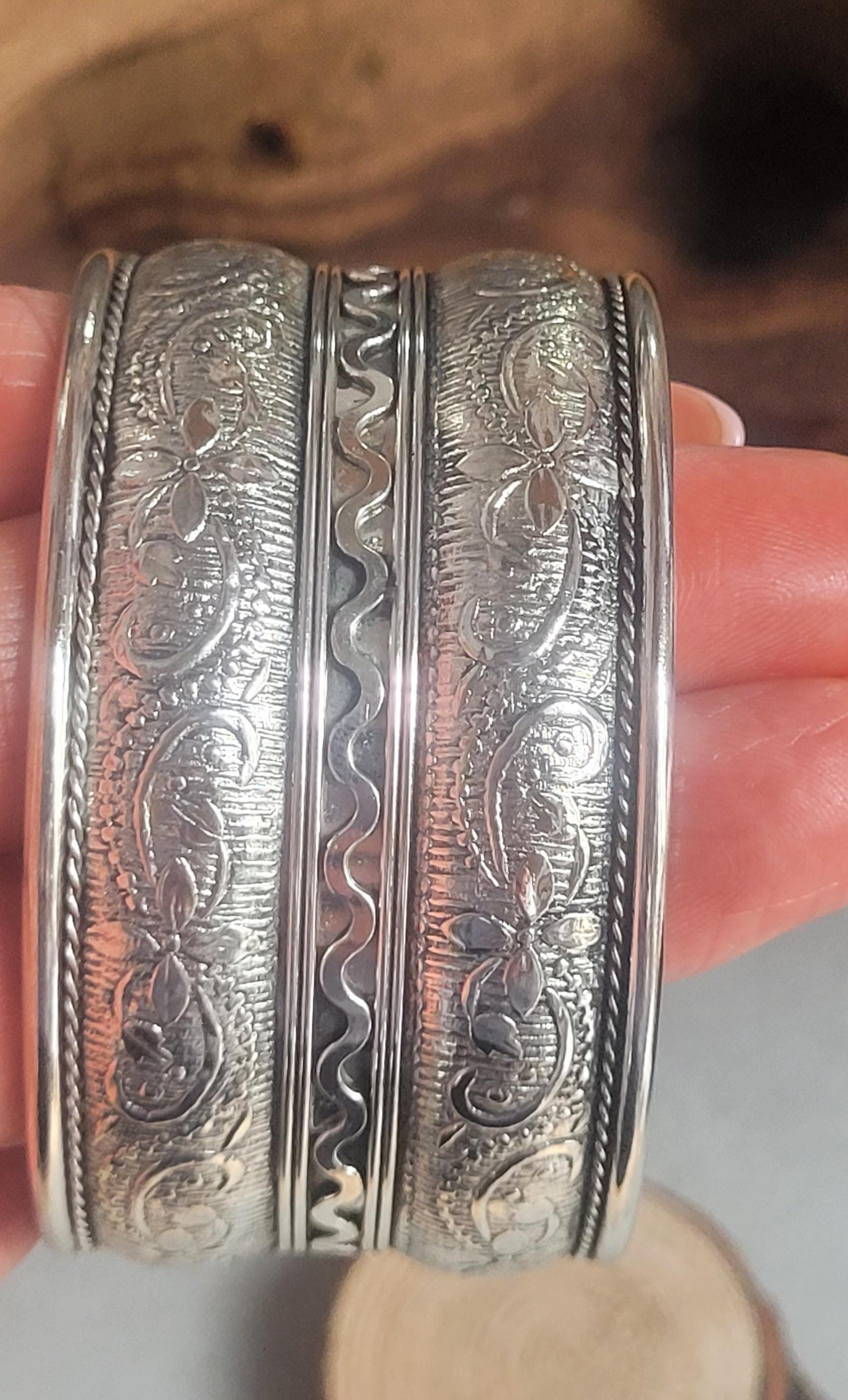 Silver plated Cuff bracelet / Bangle jewelry / Gift idea