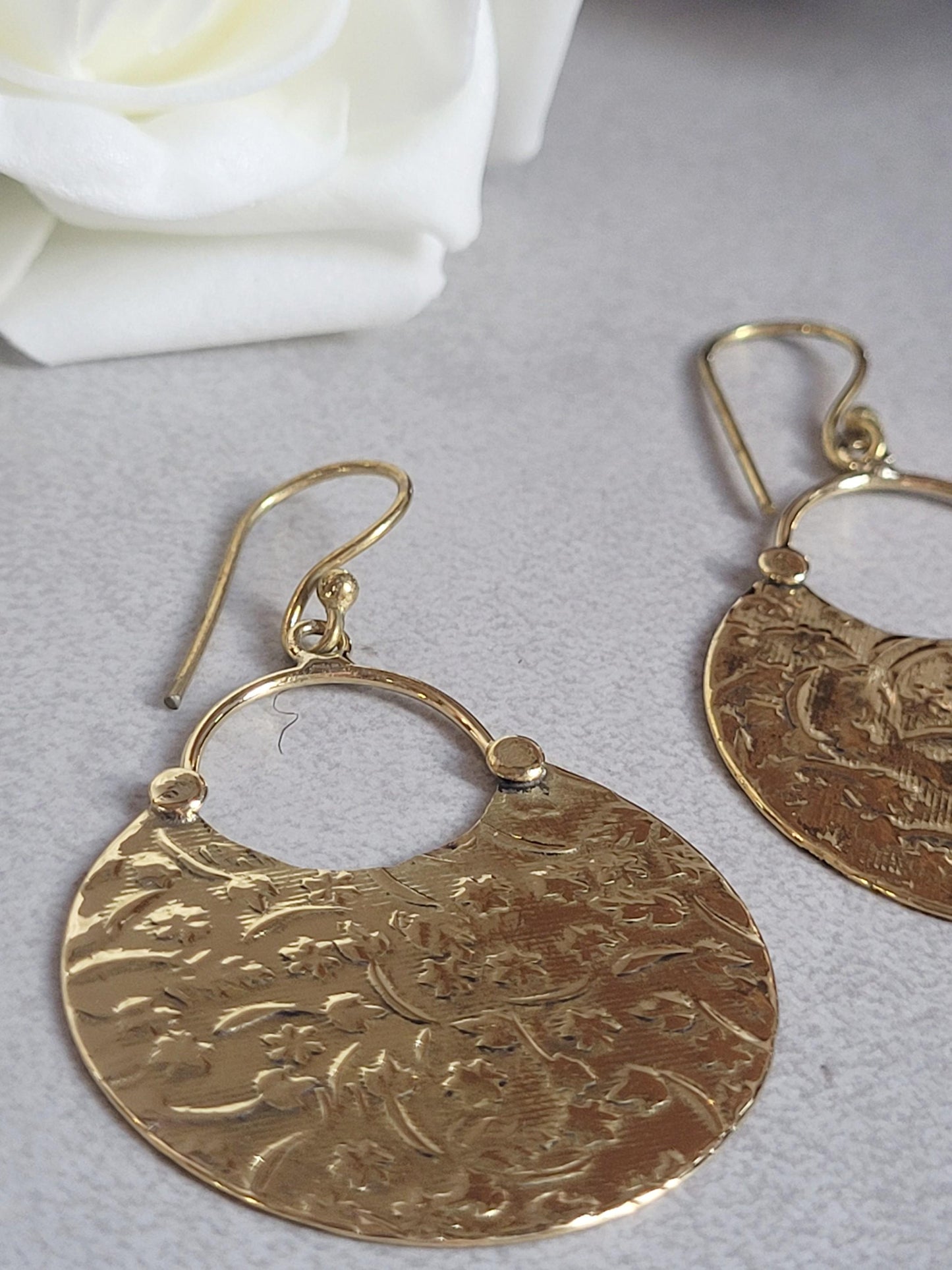 Brass floral dangle earrings: hypoallergenic earrings