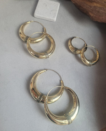 Golden hoops / Large hoops / Detailed hoops / Gypsy / Boho / Tribal / Ethnic / Golden jewellery / Bohemian / Brass hoops / Bali hoops