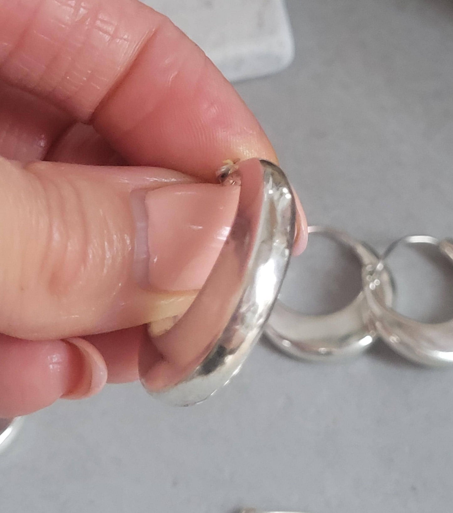 Silver simple hoop earrings: Minimalist jewellery