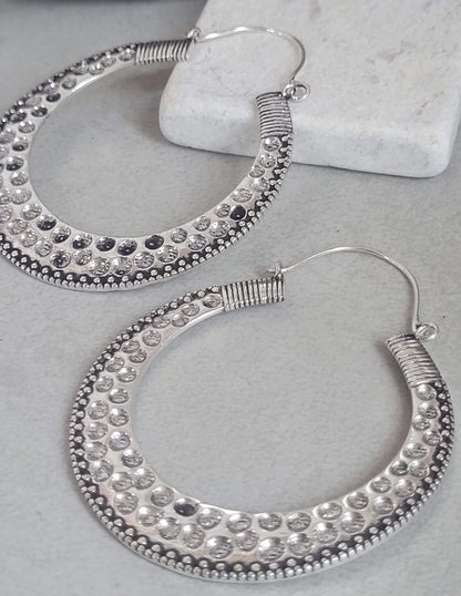 Large silver detailed hoop earrings / Lightweight earrings