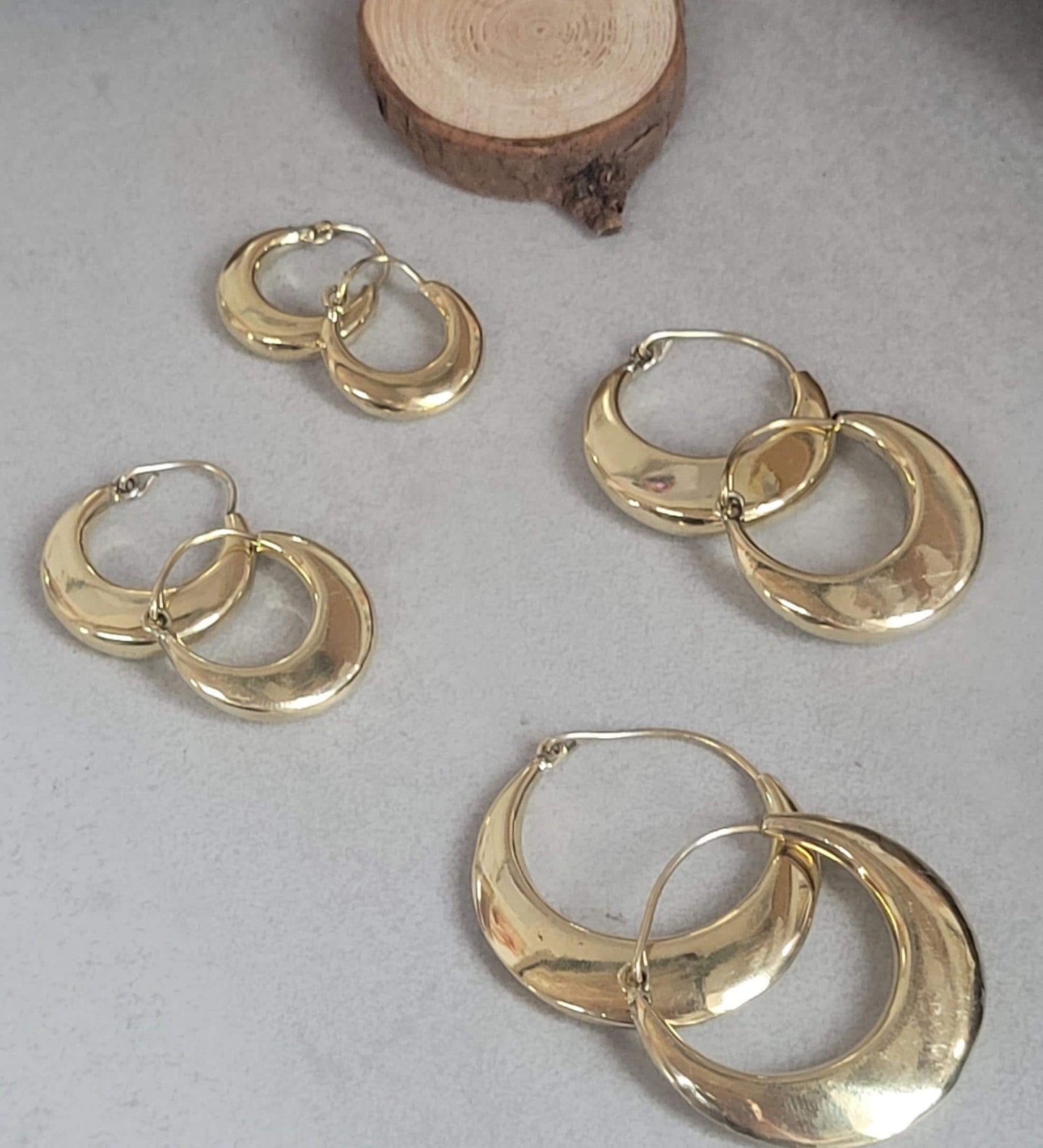Simple brass hoops earrings / Minimalist jewelry