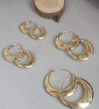 Simple brass hoops earrings / Minimalist jewelry