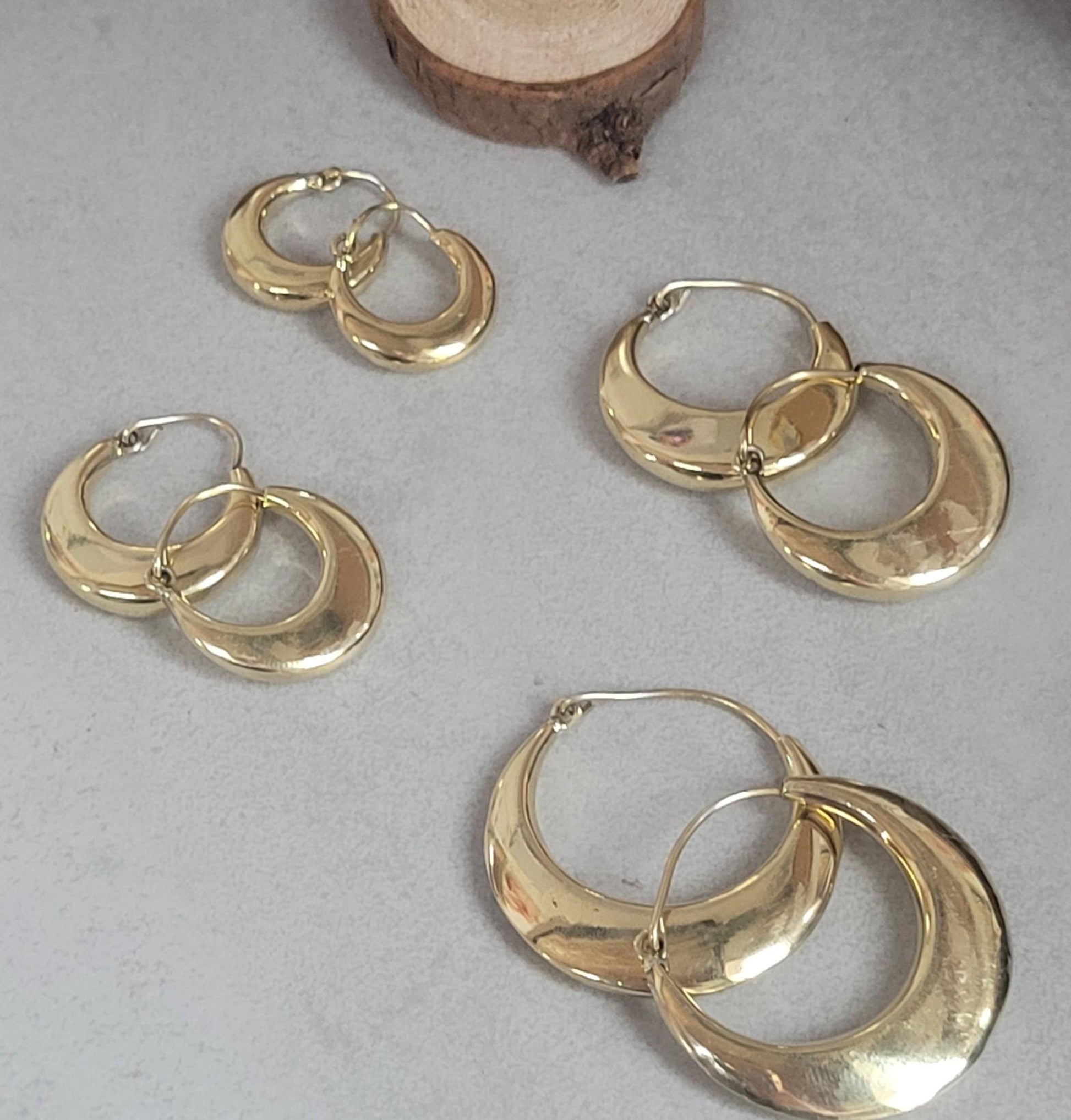 Simple brass hoops earrings / Minimalist jewelry