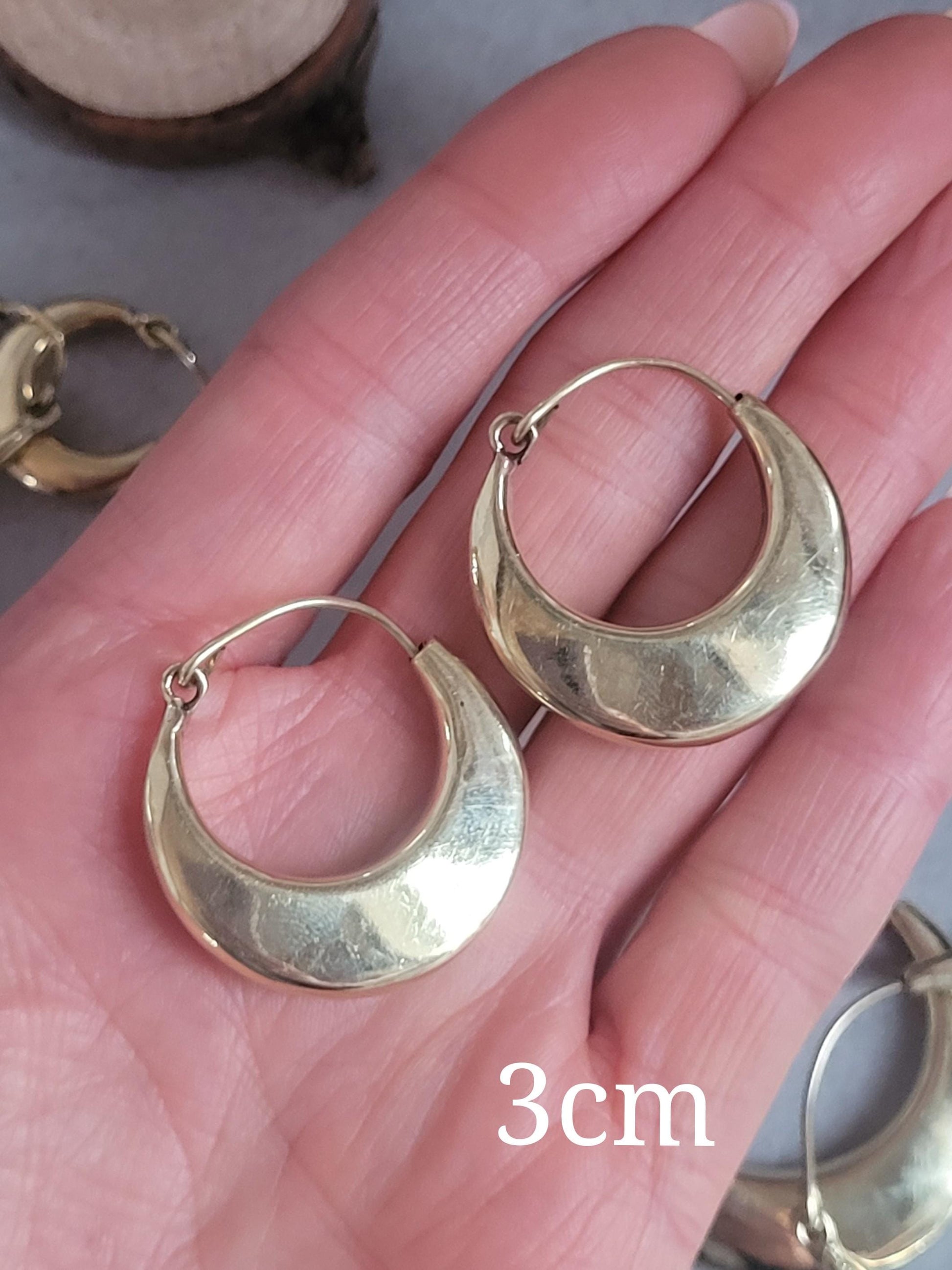 Simple brass hoops earrings / Minimalist jewelry