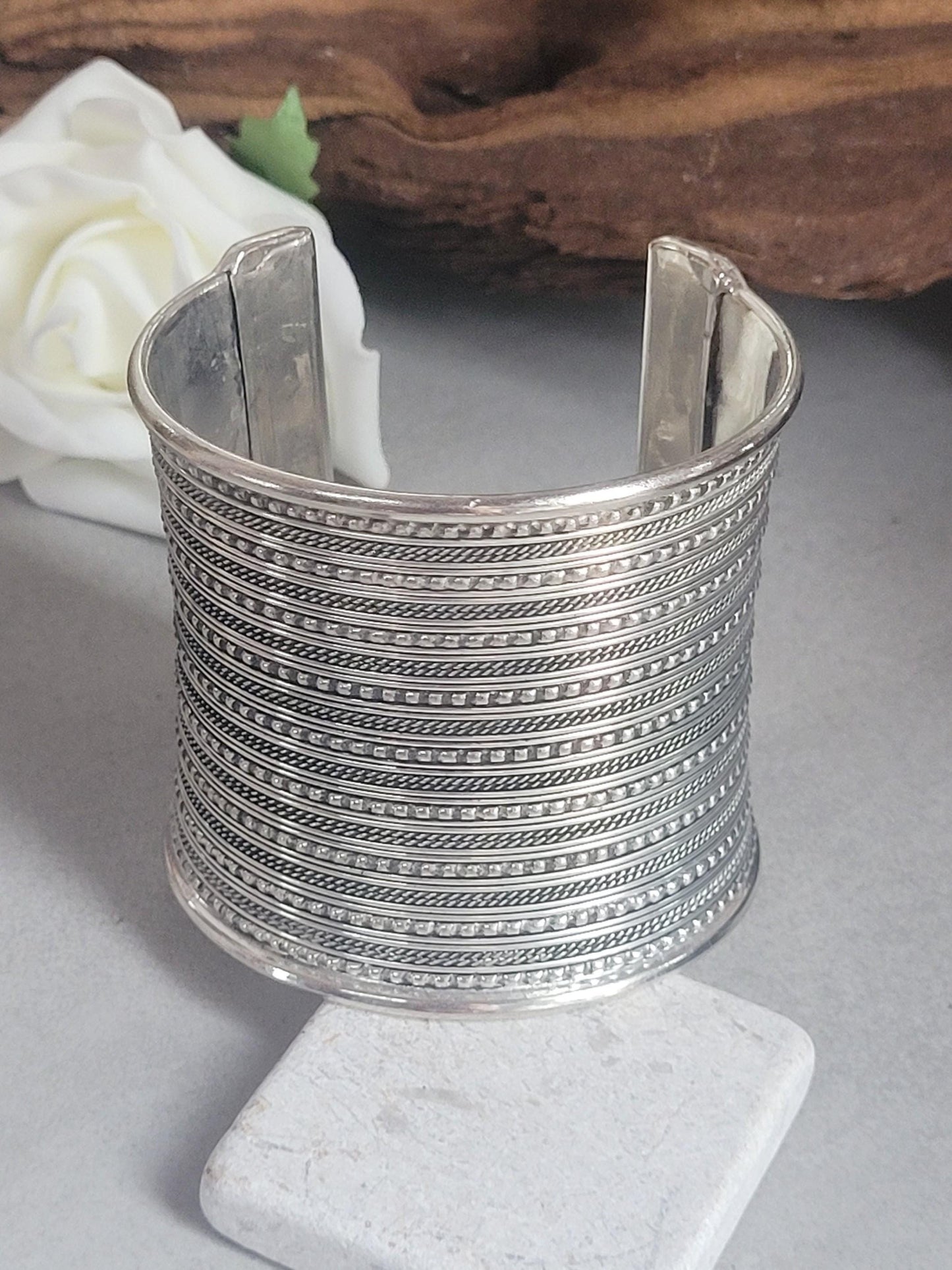 Silver detailed cuff bracelet / Cuff / Bohemian / Boho / Statement / Unique / Tribal