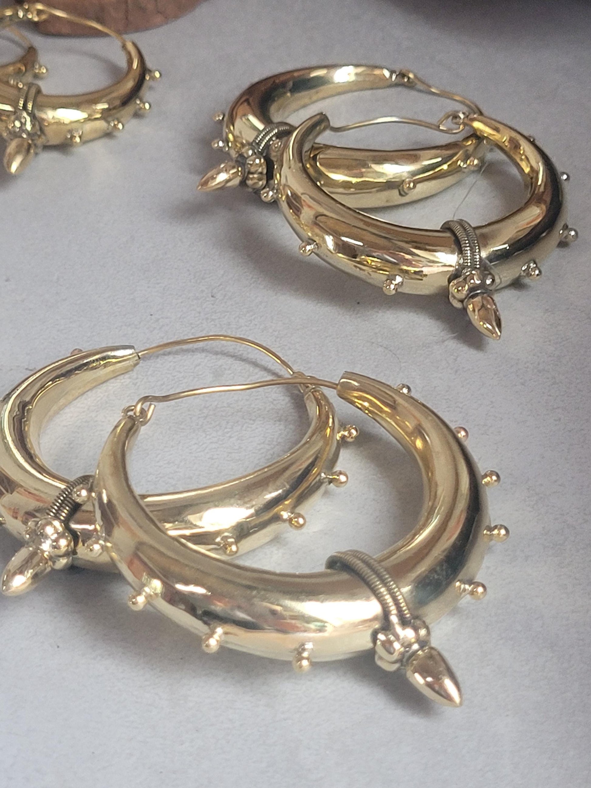 Brass chunky lightweight hoops / Big hoops / Large earrings / Gypsy / Bohemian / Boho / Ethnic hoops / Tribal / Minimal