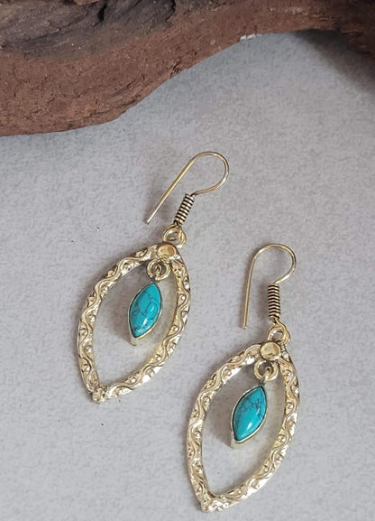 Golden Dangle drop earrings / Gift for her / Elegant style earrings