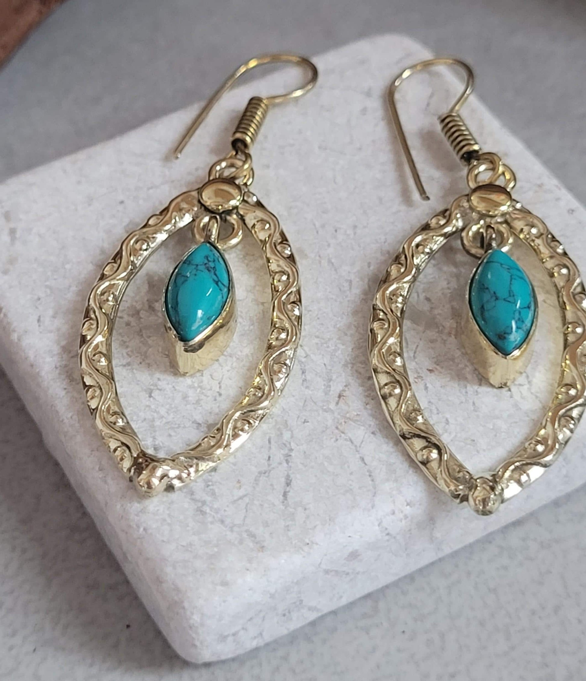 Golden Dangle drop earrings / Gift for her / Elegant style earrings