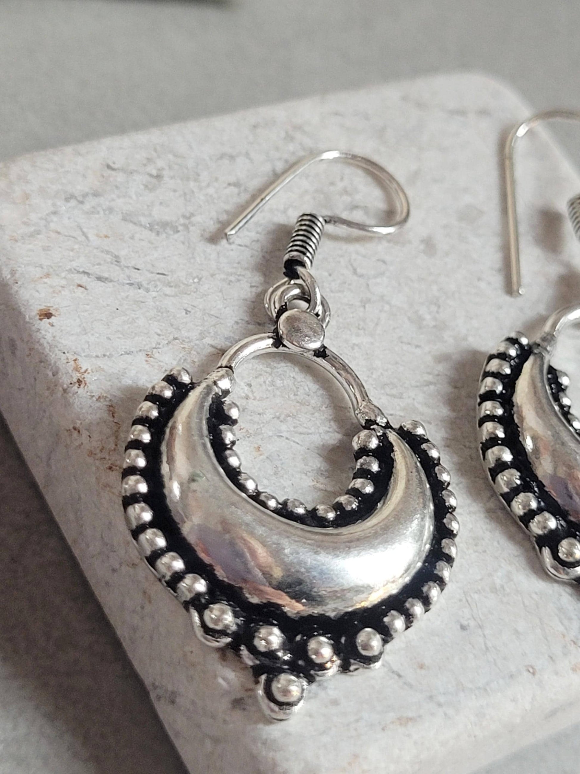 Dangle silver earrings / Bohemian gift for her / Silver plated earrings