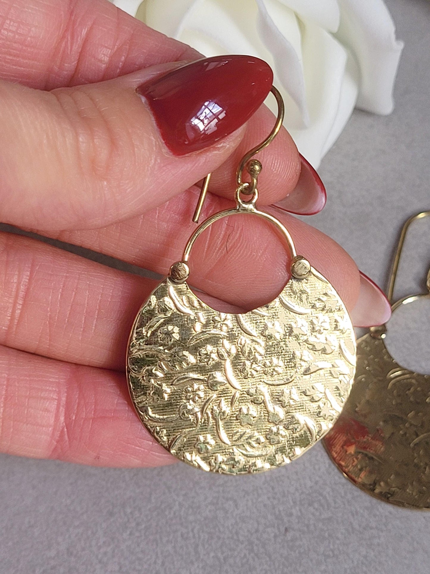 Brass floral dangle earrings: hypoallergenic earrings