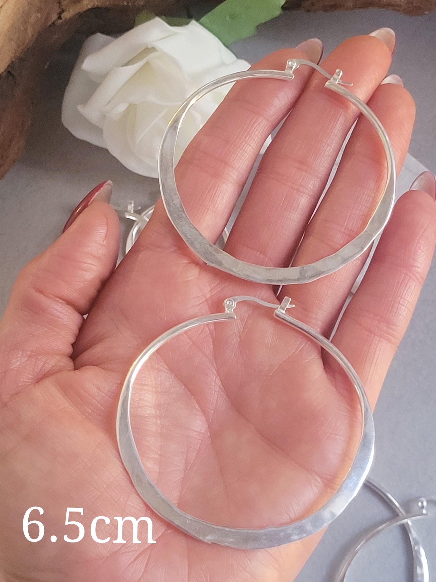 Silver hammered hoops / Hoop earrings / Small hoops / Large hoops / Unique / Free shipping