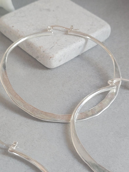 Silver hammered hoops / Hoop earrings / Small hoops / Large hoops / Unique / Free shipping