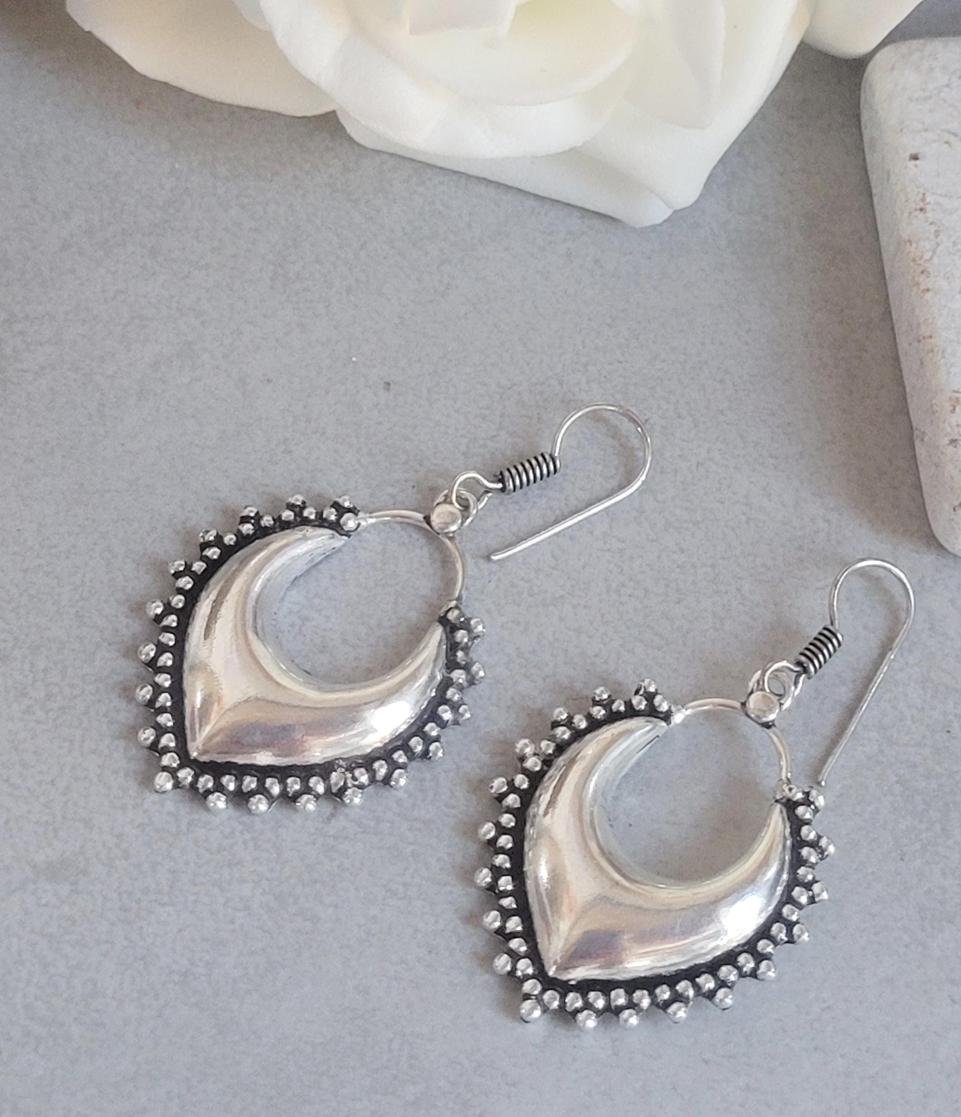 Dangle earrings/ Silver jewelery/ Gift for her / Hypoallergenic earrings