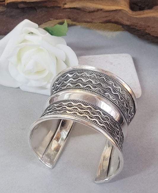 Silver Cuff Bracelet: Detailed boho ethnic style jewelry / Hypoallergenic jewelry/ Christmas gift