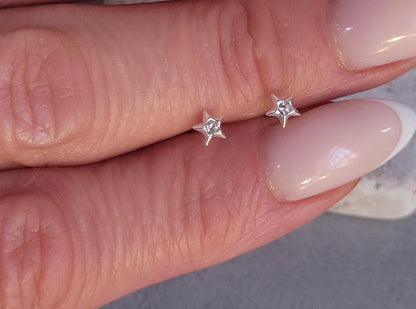 Sterling silver star stud / Gift for her