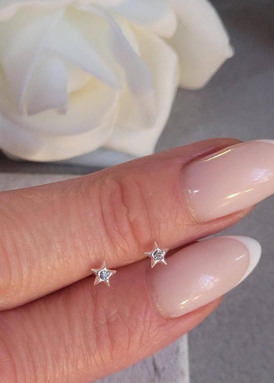 Sterling silver star stud / Gift for her