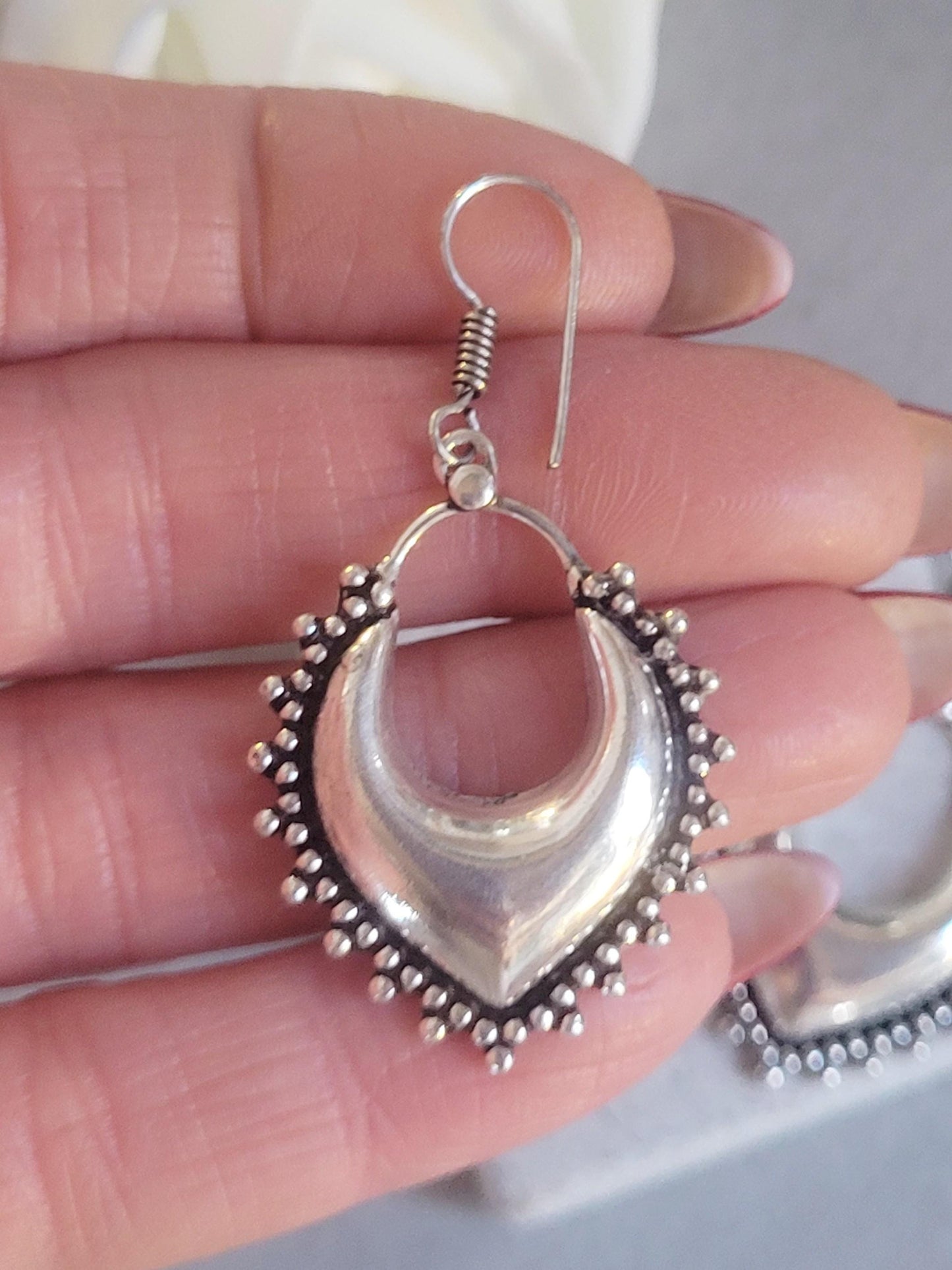 Dangle earrings/ Silver jewelery/ Gift for her / Hypoallergenic earrings