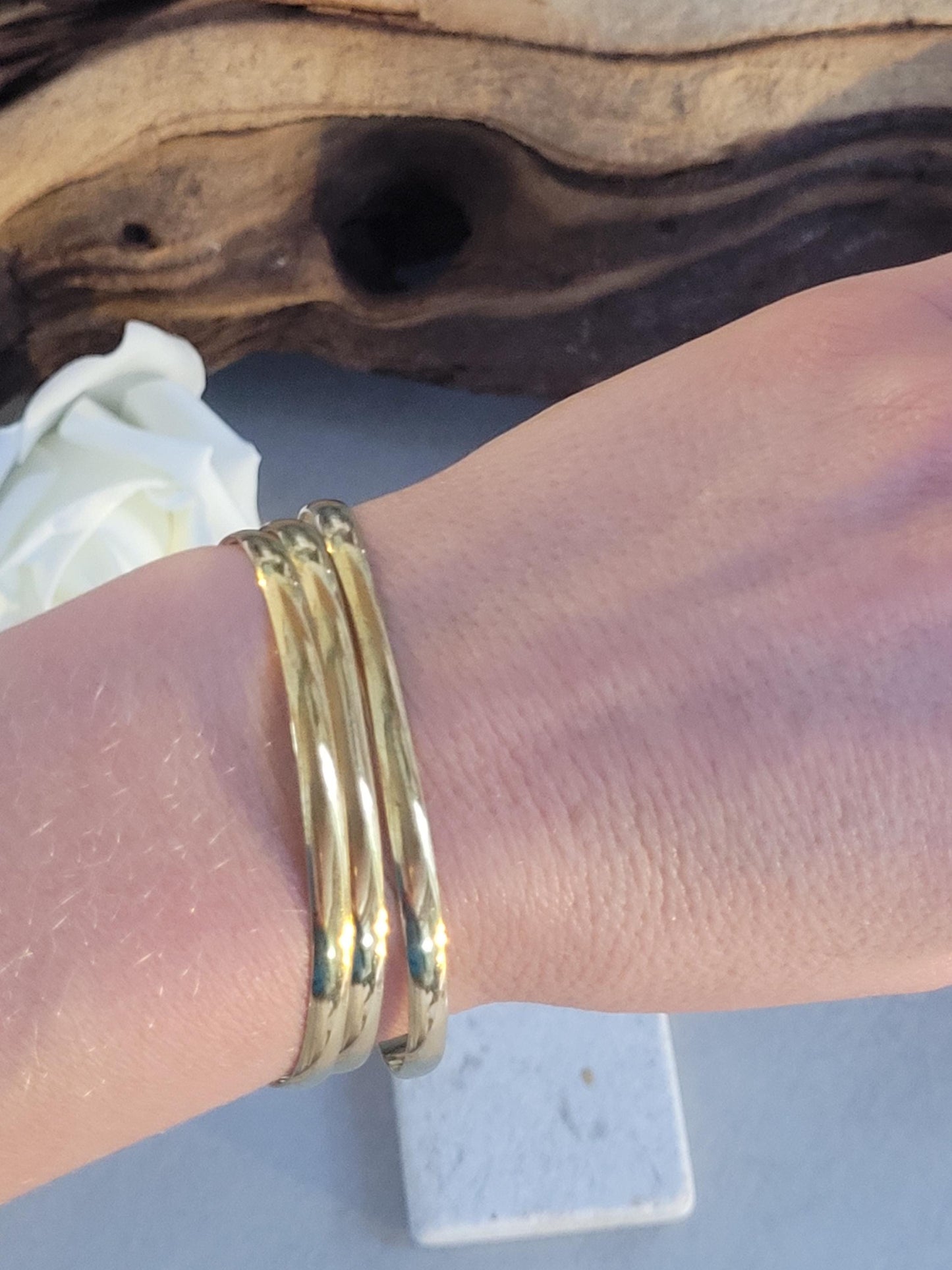 Simple brass bangles / Set of three bracelets