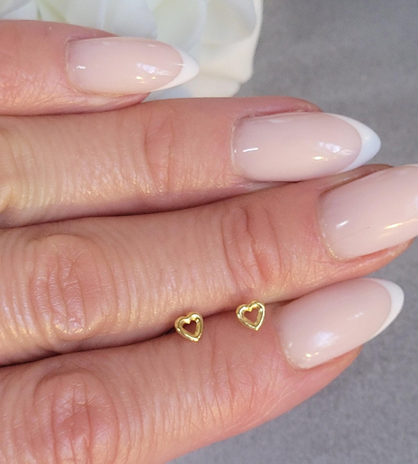 18k gold plated heart earrings / Cute gift for her / Gold jewelry