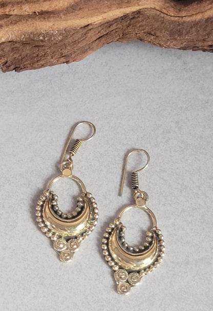 Bohemian earrings/ Brass jewelery/ Gift for her / Hypoallergenic earrings