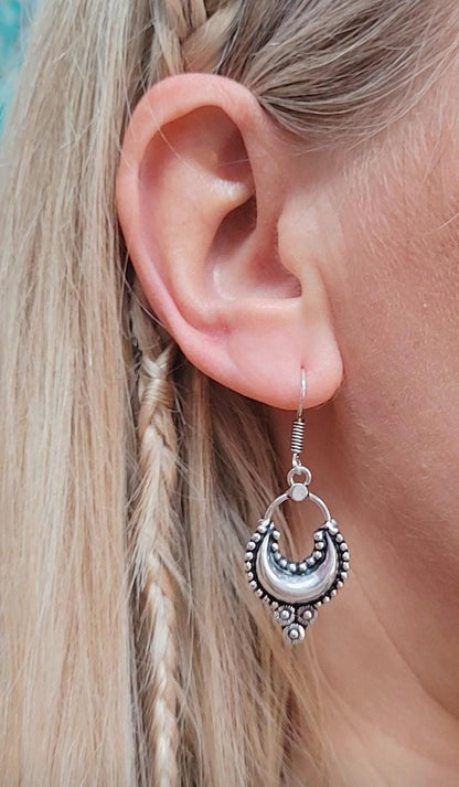 Bohemian earrings/ Silver jewelery/ Gift for her / Hypoallergenic earrings