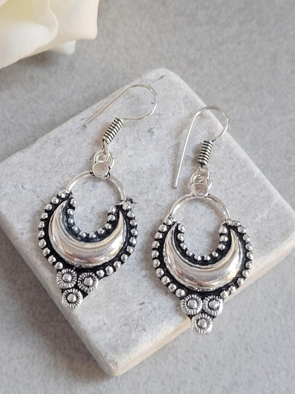 Bohemian earrings/ Silver jewelery/ Gift for her / Hypoallergenic earrings