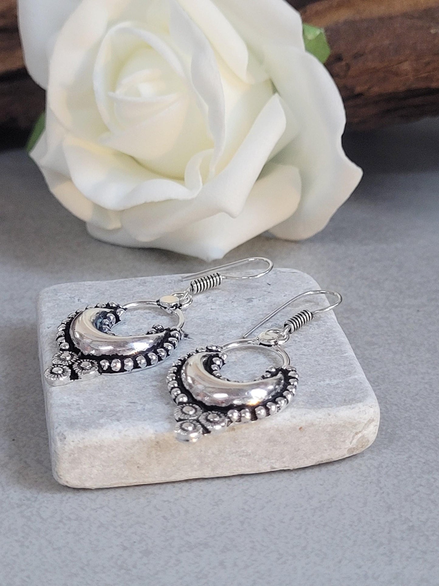 Bohemian earrings/ Silver jewelery/ Gift for her / Hypoallergenic earrings