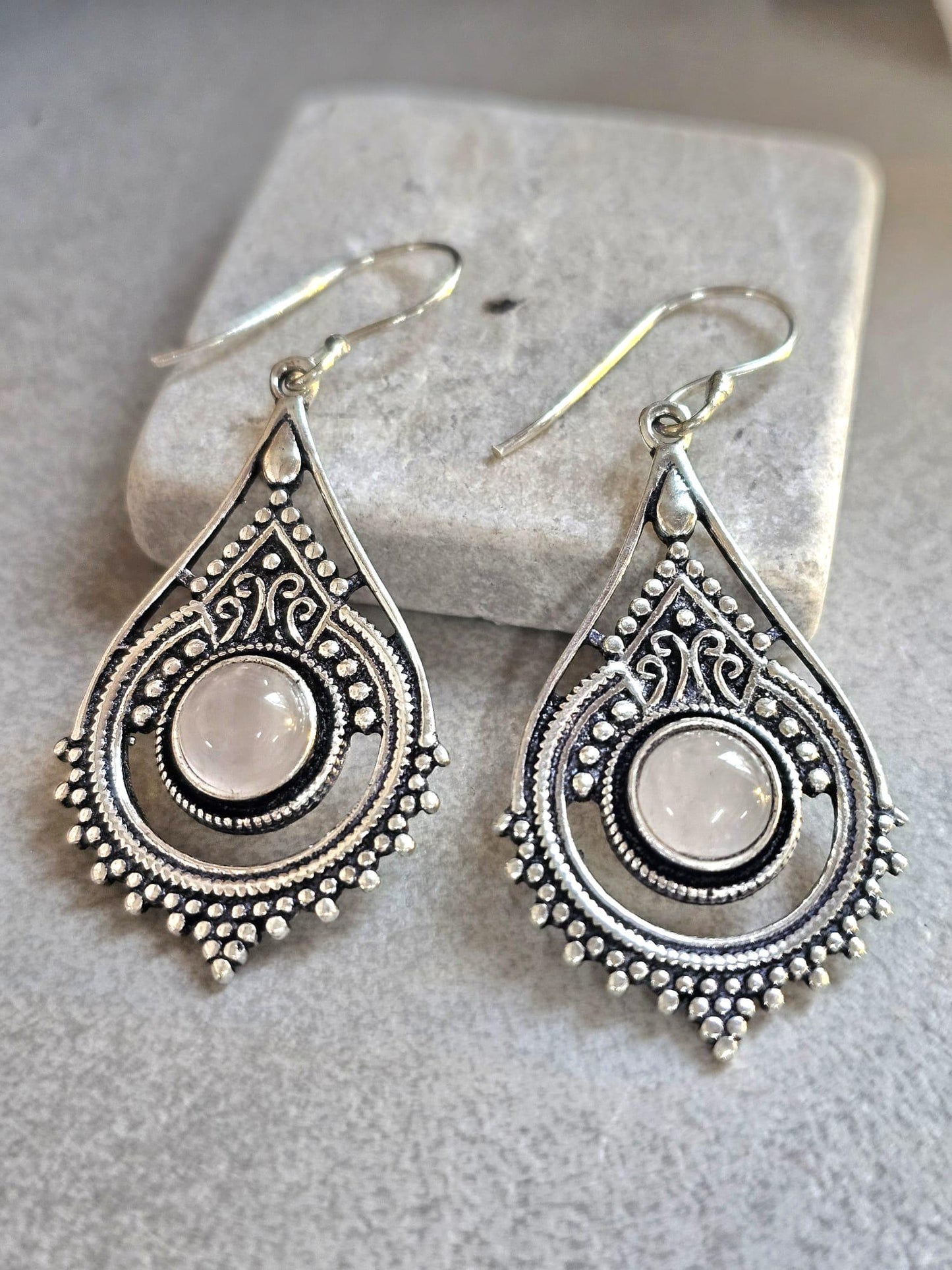 Silver earrings / Gift for her / Hypoallergenic jewelry