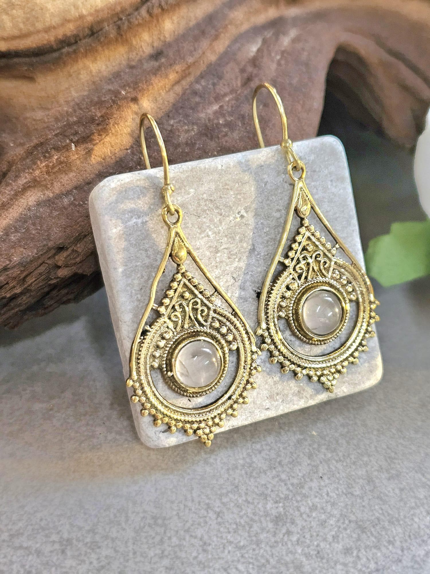 Boho earrings / Gift for her / Hypoallergenic jewelry
