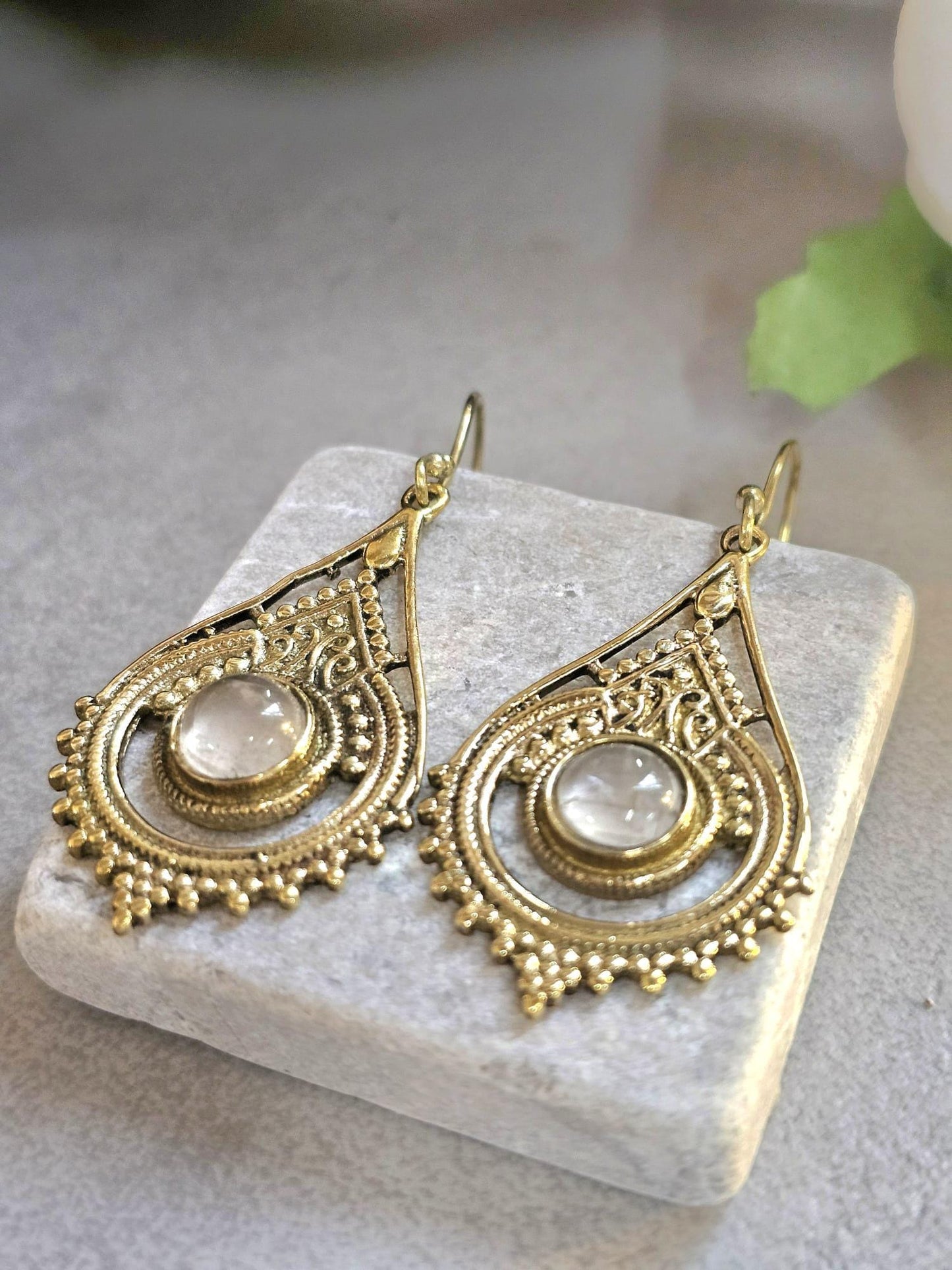 Boho earrings / Gift for her / Hypoallergenic jewelry