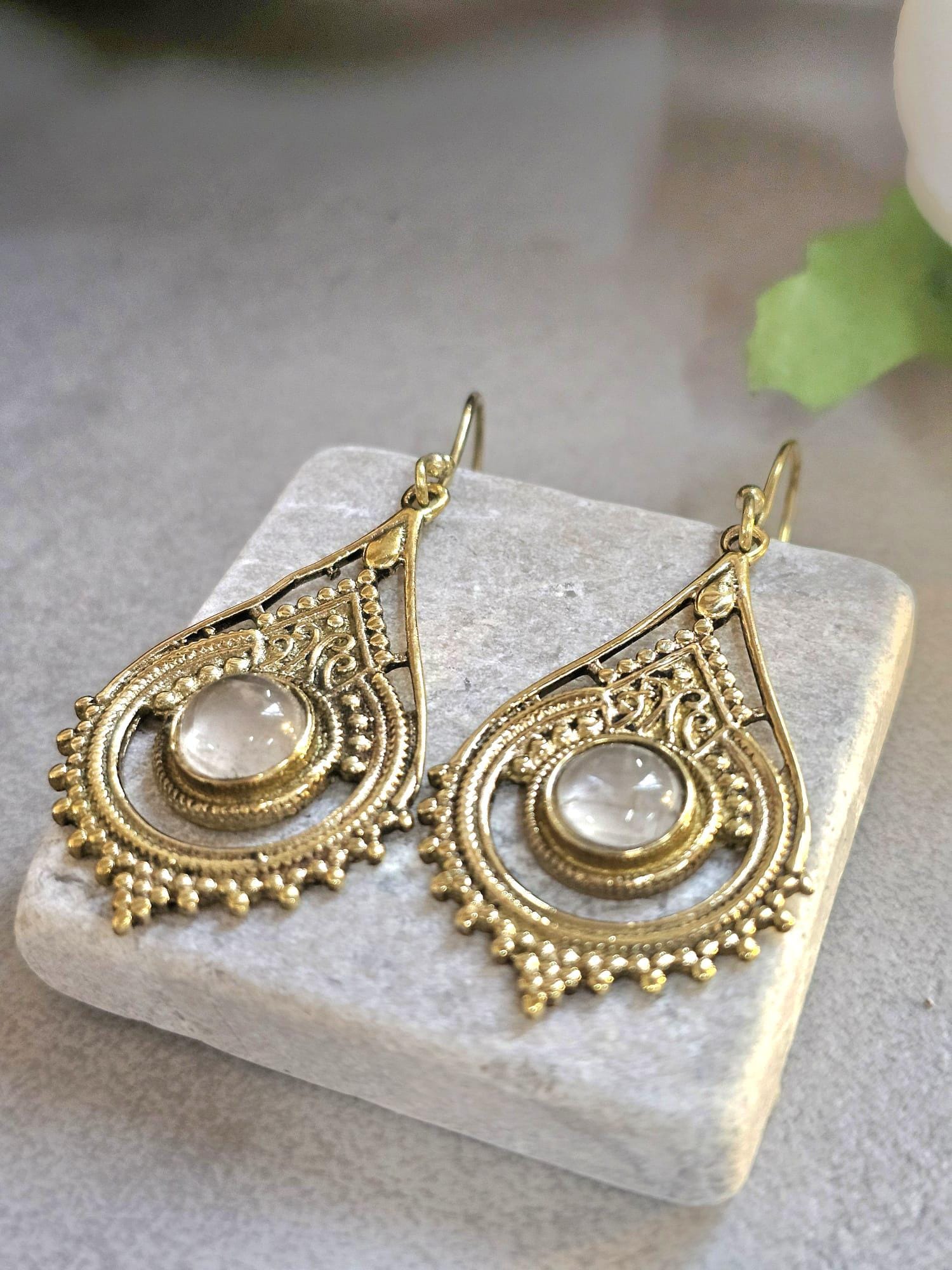 Boho earrings / Gift for her / Hypoallergenic jewelry