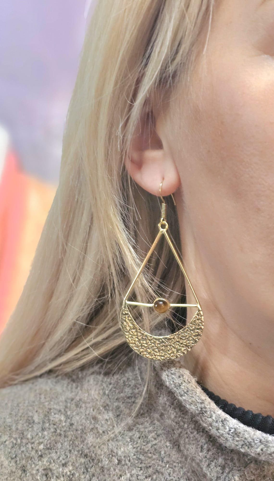 Brass dangle drop earrings: Statement jewelry