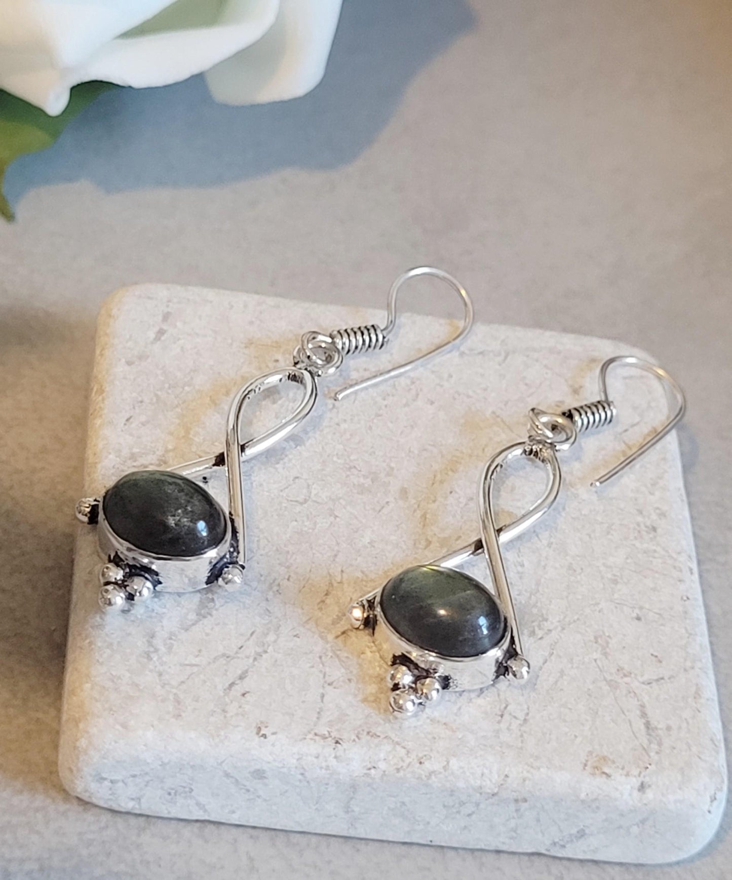 Dainty silver dangle earrings / Silver plated jewelry