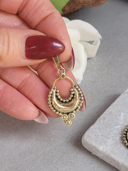 Bohemian earrings/ Brass jewelery/ Gift for her / Hypoallergenic earrings