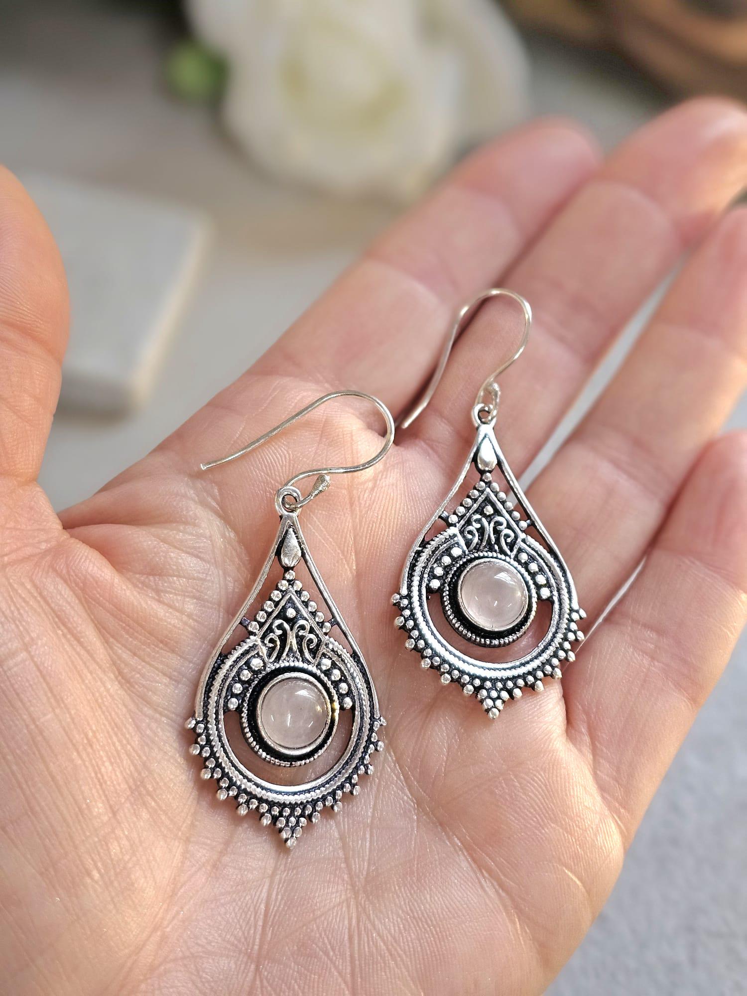 Silver earrings / Gift for her / Hypoallergenic jewelry
