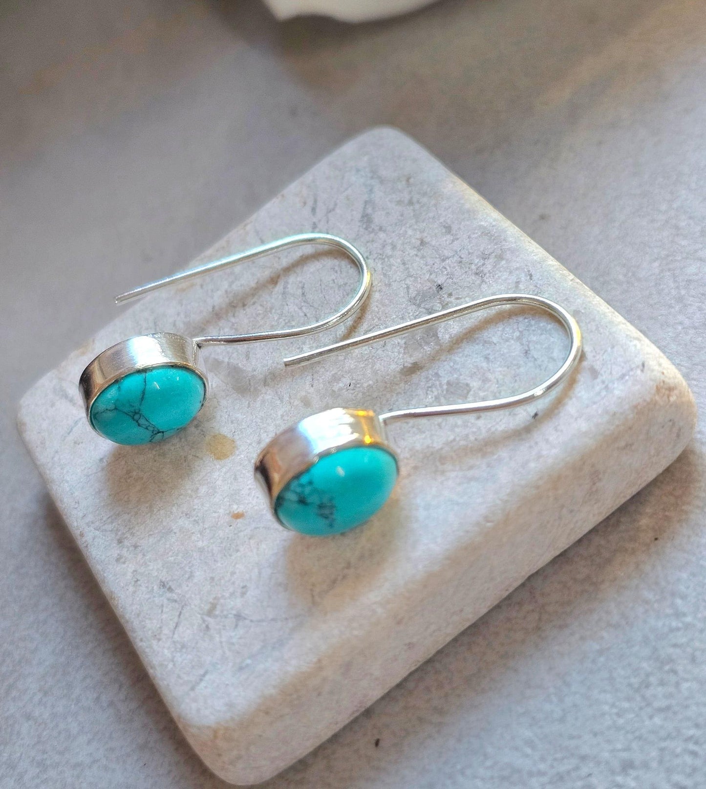 Silver plated dangle earrings / Gift for her / Minimalist jewelry