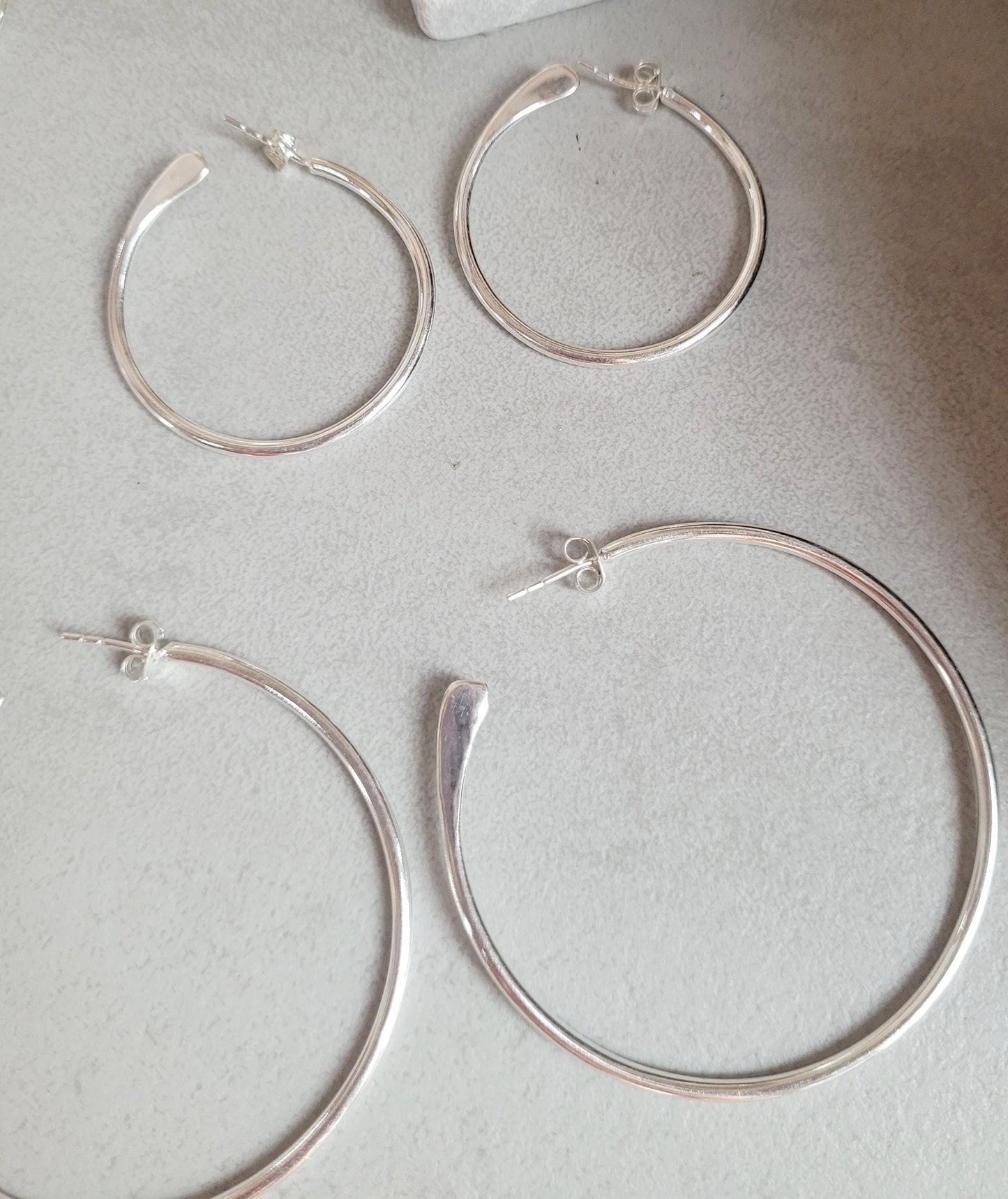 Silver plated hoops / Hypoallergenic nickel free jewelry / Simple hoops
