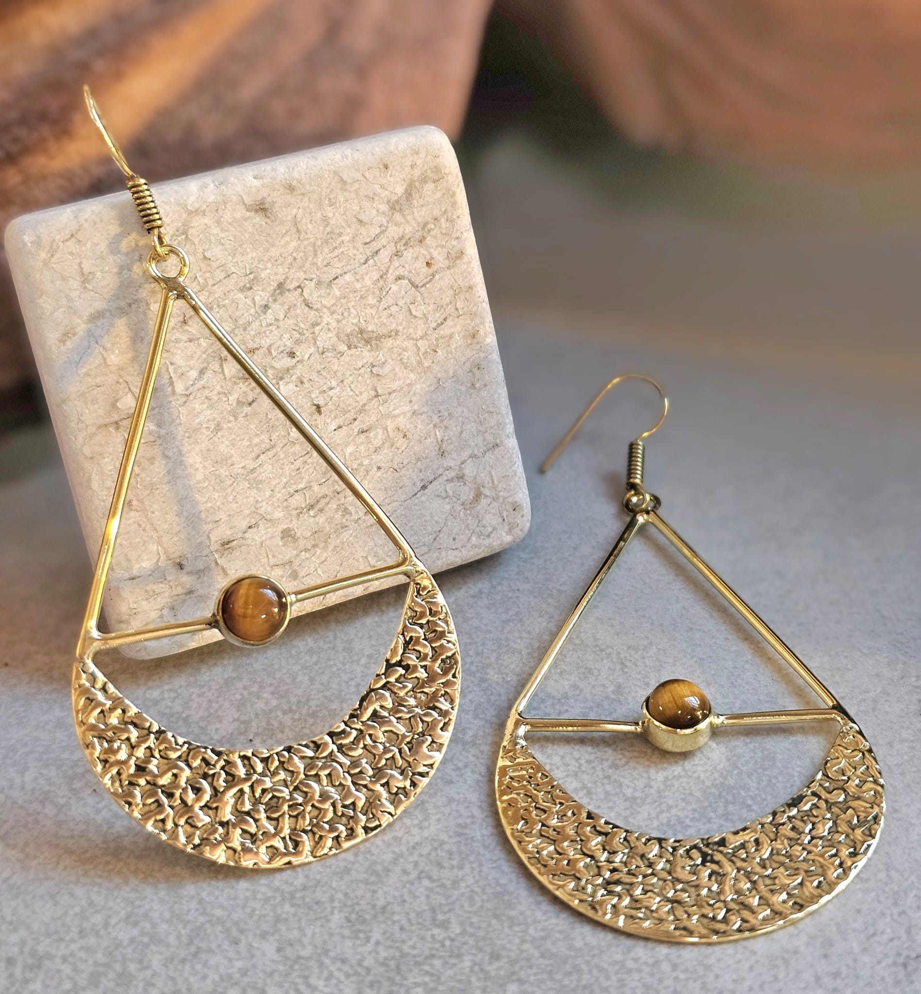 Brass dangle drop earrings: Statement jewelry