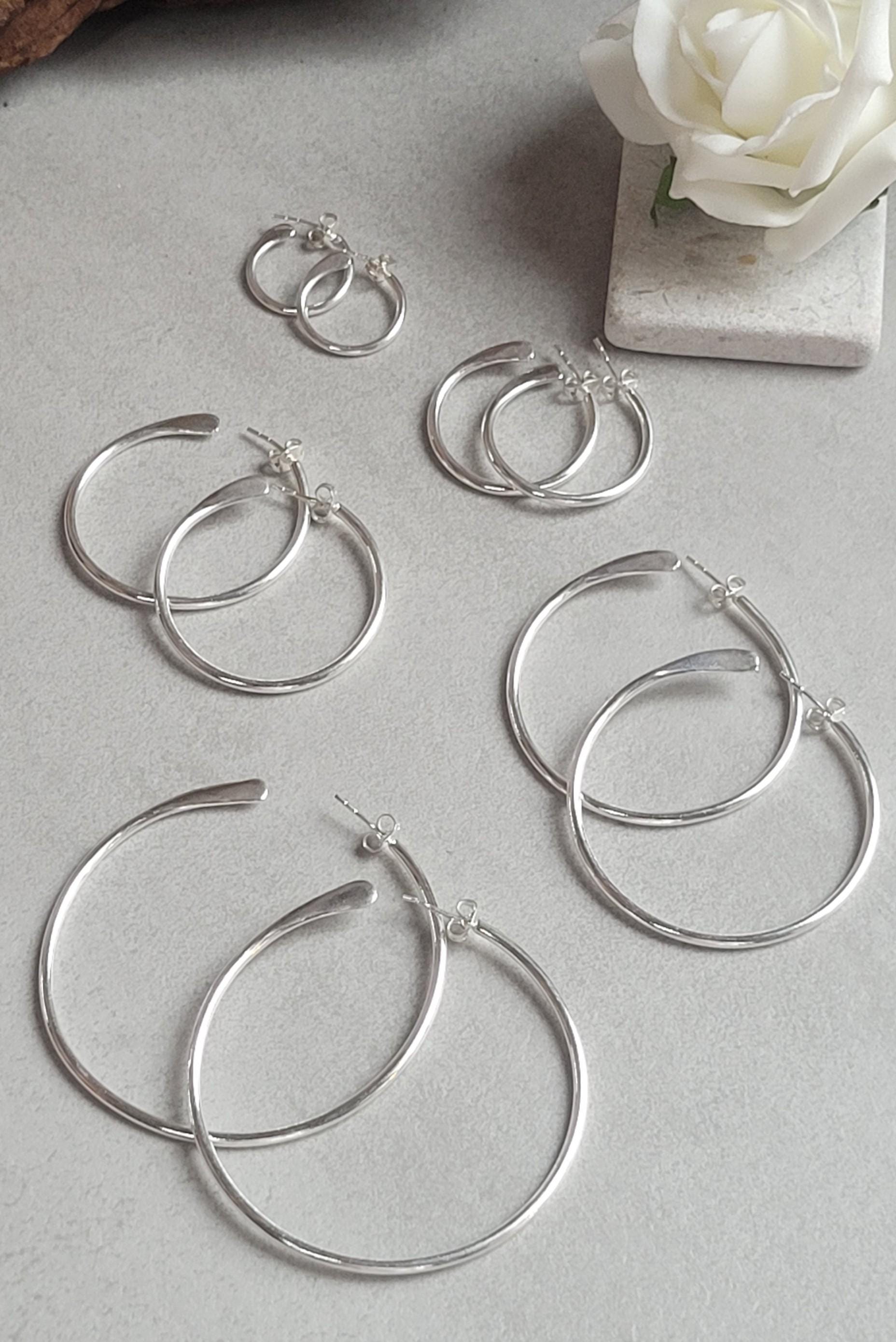 Silver plated hoops / Hypoallergenic nickel free jewelry / Simple hoops