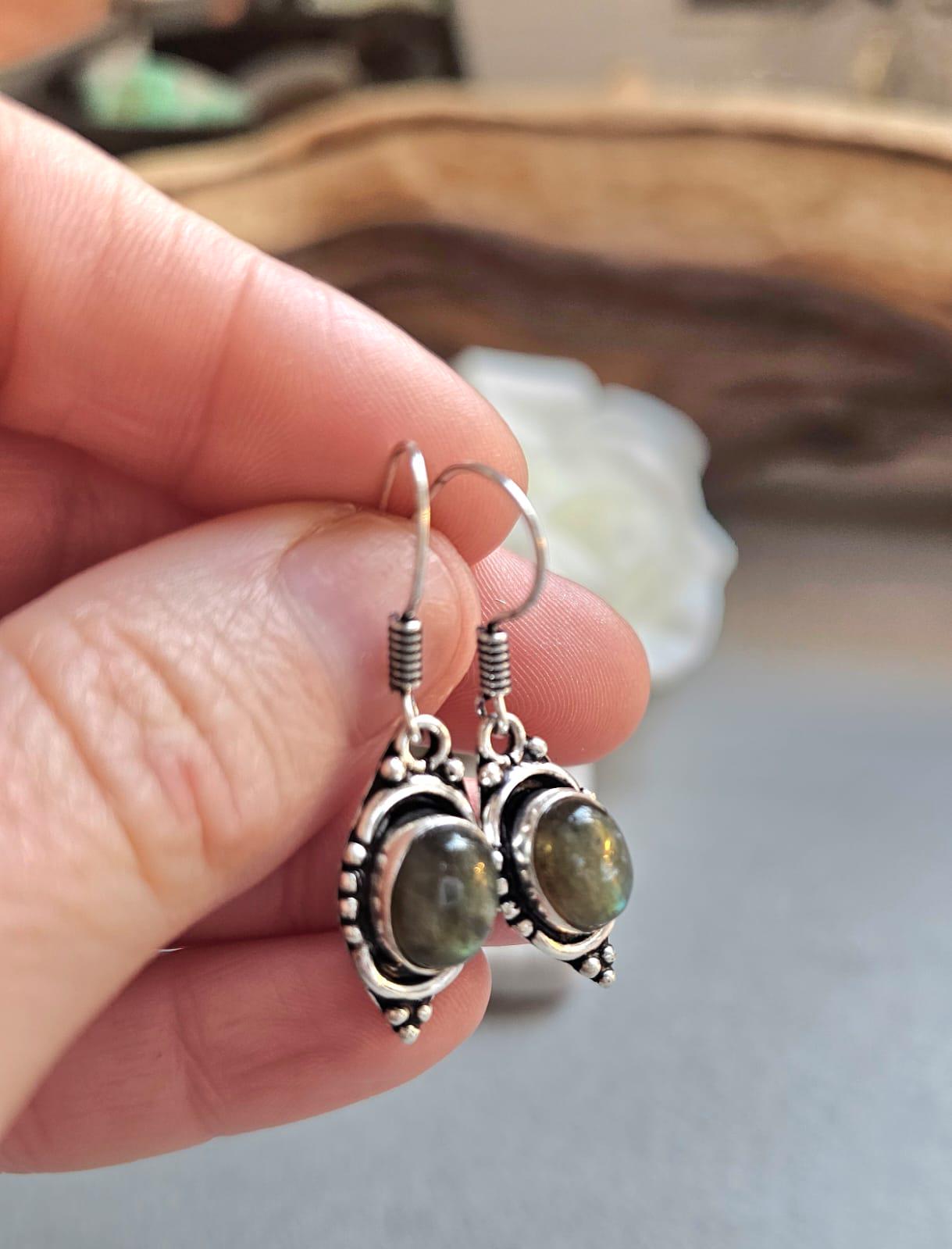 Dainty silver dangle earrings / Silver plated jewelry