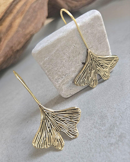 Handmade Raw Brass Leaf Dangle Earrings – Lightweight, nature-inspired earrings with an organic raw brass finish.