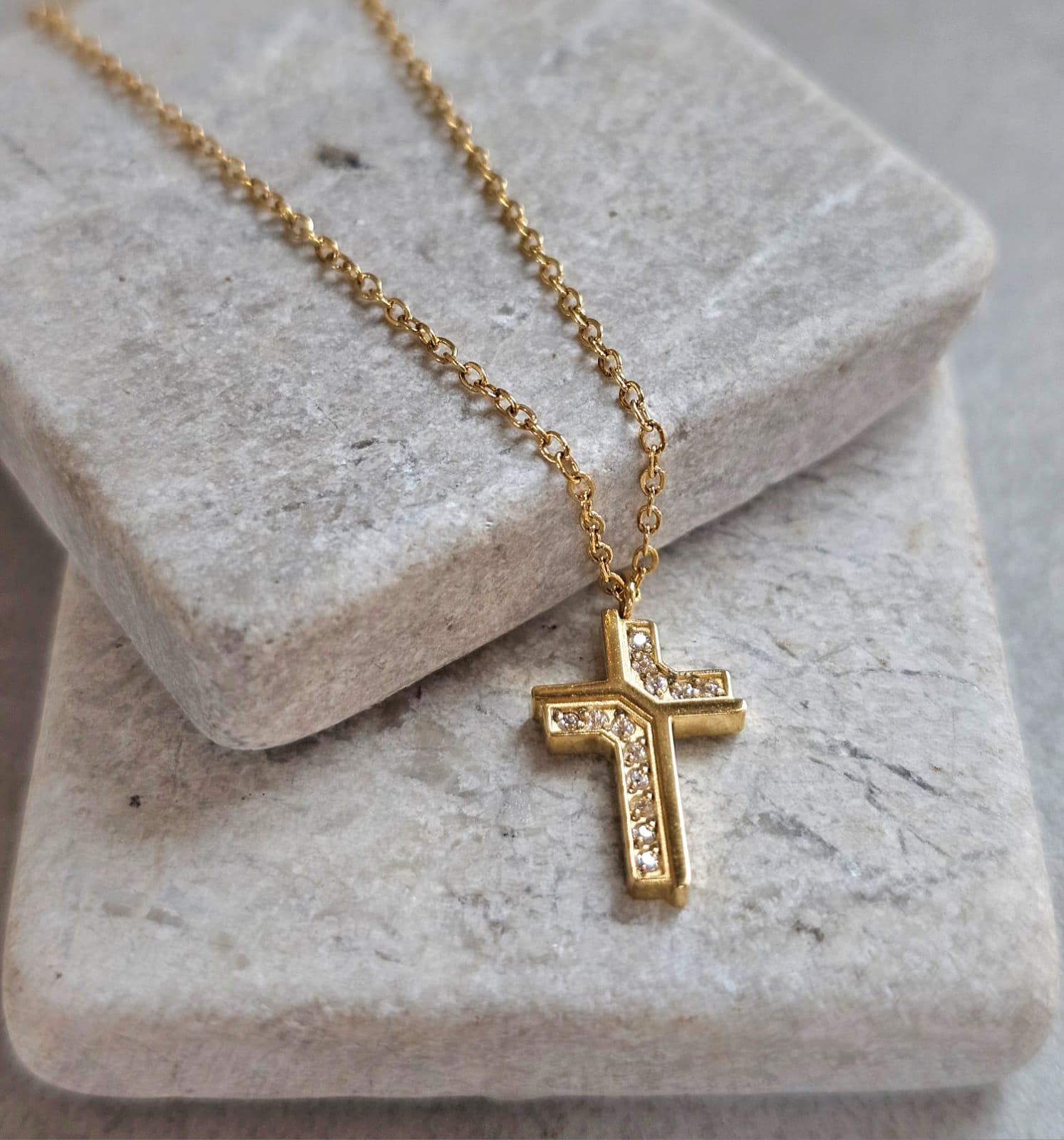 18K Gold Cross Necklace 19 Inch Chain, Jesus Cross Pendant, Gold Plated Cross Necklace, Faith Necklace, Christian Jewellery, Religious Gift