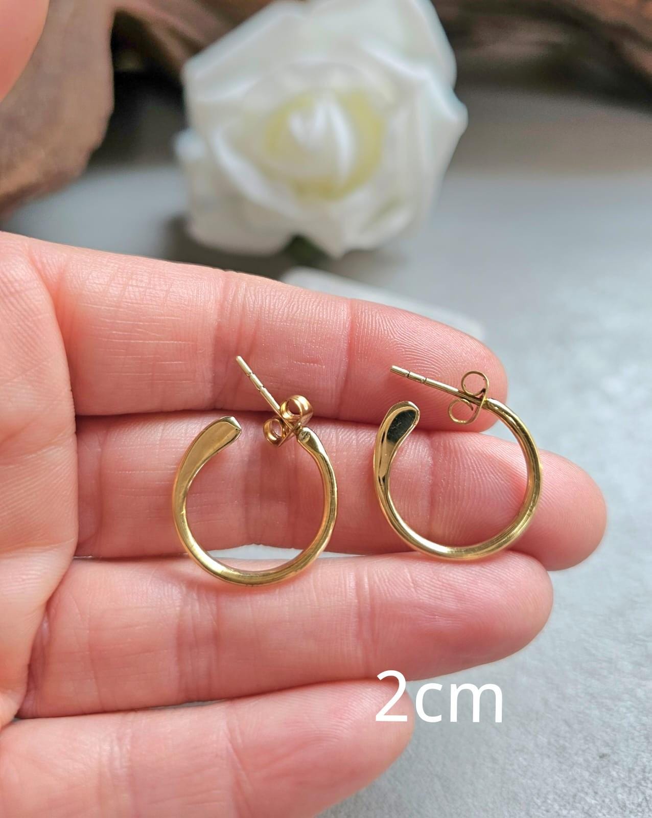 Brass simple hoop earrings / Minimalistic jewelry