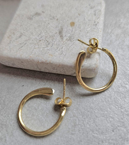 Brass simple hoop earrings / Minimalistic jewelry