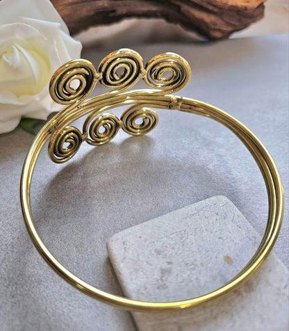 Bohemian upper arm bracelet / Brass jewelry / Hypoallergenic jewelry