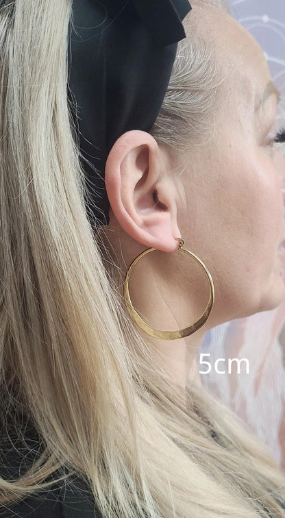 Brass hammered hoops / Hoop earrings / Small hoops / Large hoops / Unique / Free shipping