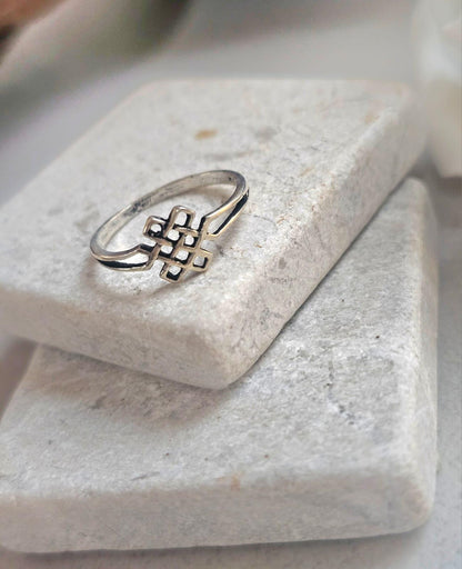 Silver Plated Delicate Line Ring – Minimal Open Design Band – Everyday Modern Jewellery Gift