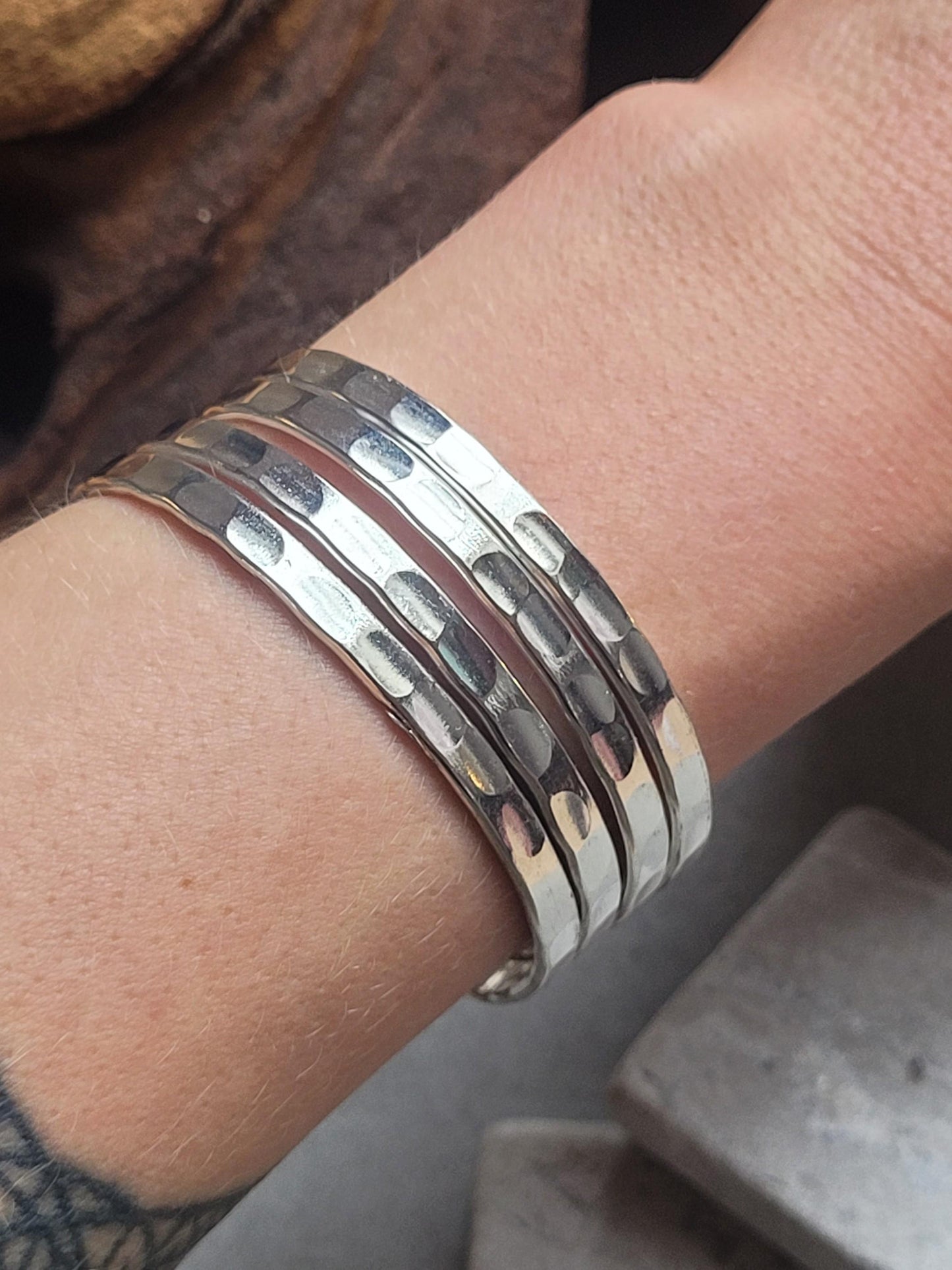 Silver Hammered Cuff Bracelet, Silver Plated Adjustable Bangle, Minimalist Textured Bracelet, Open Cuff Jewellery, Modern Gift for Her